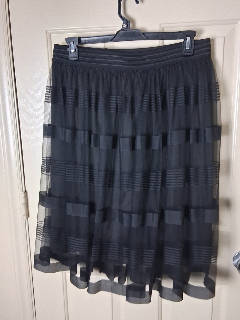Metro Wear Women Black Layered Midi Tulle Skirt Size 1X NWT